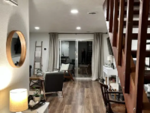 NEW REMODEL in the Heart of Eagle near BOISE Hotels in Eagle