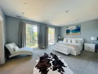 Nice get away lake retreat vacation spot Các khách sạn gần Federal Way Community Center