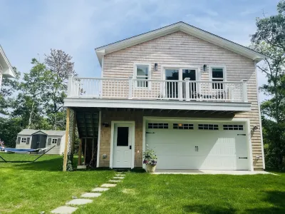 Brand new! Lovely apartment-Vineyard Haven Hôtels à : 