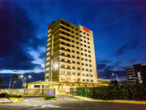 Hampton Inn & Suites by Hilton Puebla Hotels near Angelopolis