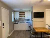 Waterview Efficiency Cottage