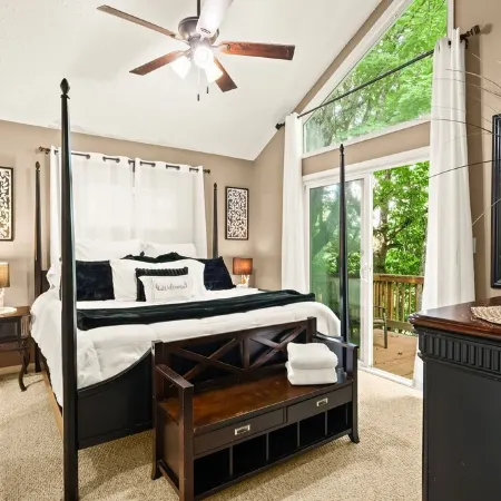 .25 Mi to Ski Resort: Game Room - 2 Decks - Fire Pit - Pet Friendly