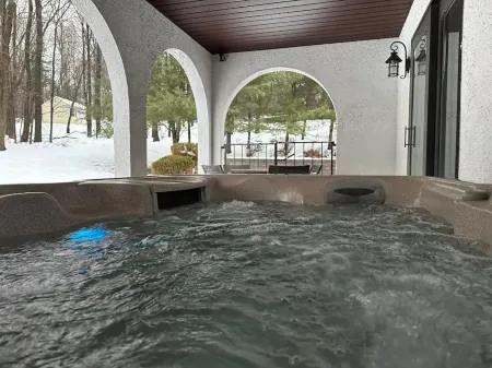 Spacious + beautiful 5-bedroom Mediterranean Villa in Monroe, NY.