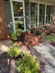 Cheerful, relaxing ranch in quiet neighborhood with fire pit