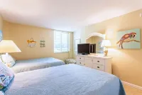 Oceanfront/Beachfront -Sarasota Surf  Racquet - Y Building