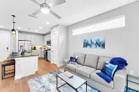 Swanky Cozy 1-bedroom apartment w/fitness room, pool,WIFI in fabulous Fort Worth