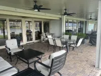 Waterfront updated 3 Bedroom Townhome on Quiet Cove, sleeps 10 fully furnished. Hotels near The Farmhouse