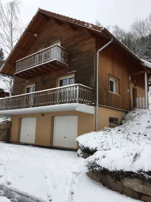 Chalet in the heart of the Ballon des Vosges with exceptional panoramic views Hotels in Plainfaing