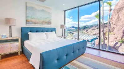 On the Rocks: Luxury Camelback Estate w/Epic Views, Saltwater Pool & Guest Villa