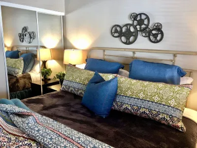 Fabulous Find/NEW King CozyCondo Nestled in thePines/Hikn'/Central/Bryce/ZionGem