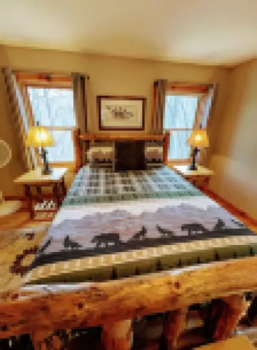 Spectacular year-round views of Smokey Mountain National Park from a D-Log Cabin