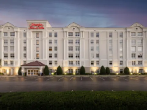 แฮมป์ตัน อินน์ แอนด์ สวีทส์ ราลี แครี เลอโนโว เซ็นเตอร์ โรงแรมในแครี