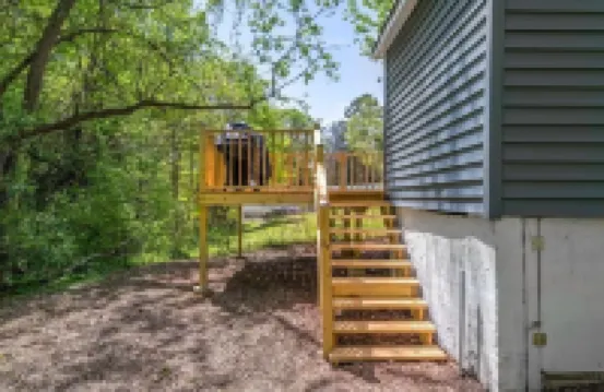 North of Gastonia Cute Cottage w/ Comfort & Style