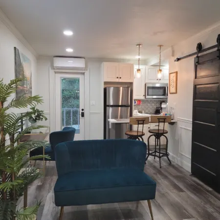 Historic Romance Studio B
