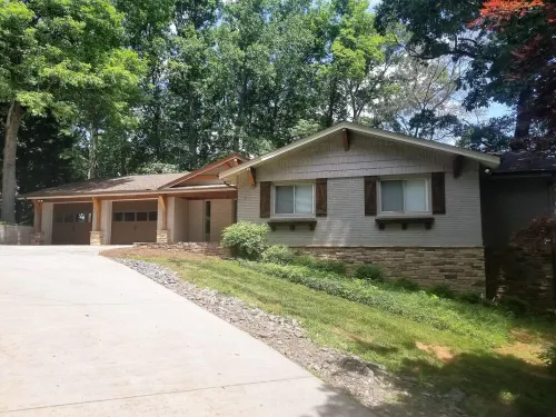 5 bedroom House in Rock Barn Golf & Spa