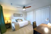 Cozy Parkside Mountain Retreat  - Parkside Haven