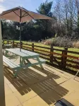 Large 3 bed bungalow set in Woodland grounds near Tamar lakes and local beaches