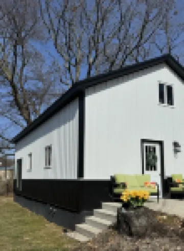 SILVER LAKE STUDIO - Located on Silver Lake & 9 miles from Letchworth State Park