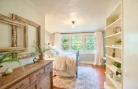 Luxurious, Spacious Pet-Friendly Home for Your Workcation In Wine Country