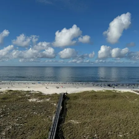 Tidewater 705 - Beachfront!