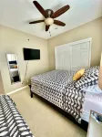 Lakefront family condo with a screened in balcony on the Lake Of The Ozarks!!