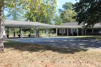Farmhouse on Beautiful Bison Farm