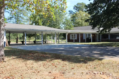 Farmhouse on Beautiful Bison Farm 러셀 카운티 호텔