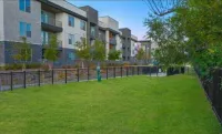 beautiful outer city escape w/pool, gym and clubhouse!