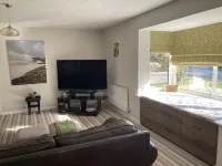 Self Contained Annex has Everything Needed for a Comfortable and Luxurious Stay
