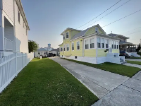 Cozy Shore Home for 6 – Ideal for Family or Friends