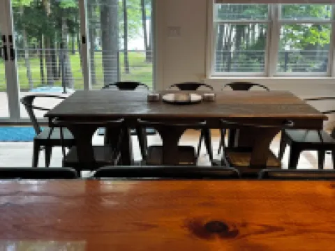 LARGE Waterfront Sandy Bottom Lake House on Brandy/Long Lake