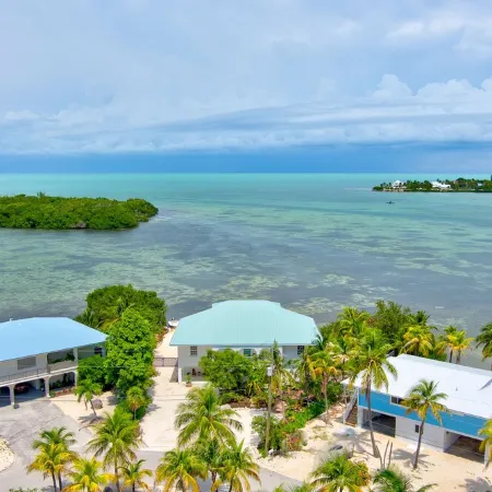 Ocean Dream, Family friendly, Direct Ocean, Pool/spa, Kayaks, Giant chess, bocci