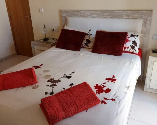 VILLA SUNRISE Detached Villa with Private Pool and Wi-Fi Hotels in Rojales