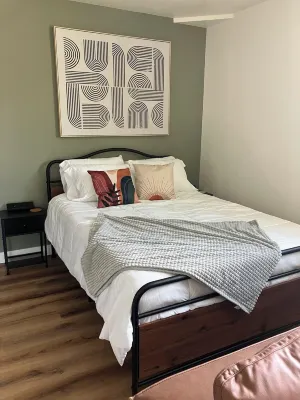 Local Riverside UCR - Canyon Crest--new construction studio
