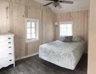 Cabin No. 7 @ The Old Swiss Village - Lake Front!