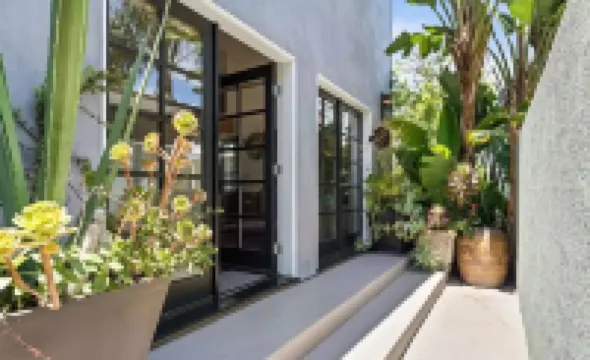 Pool House Oasis Close to Venice and Marina