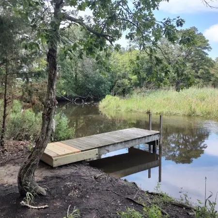 Awesome private off grid cabin with creek view.