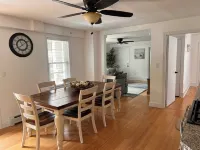 <br>Danvers spacious apt near Salem historic witch town Mall / Hospital Hotels in Danvers