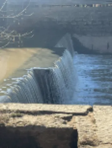 Ready for some R&R? We are 1 mile from the State dock and Nick's Boat dock!