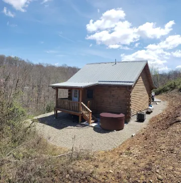 Scenic View in Hocking Hills! - The Nest