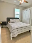 Relaxing 3BED 2BATH POOL Home w. Pond View & HOT TUB - 4 tähden