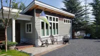 Entire House Tiny Home: close to cruise ship terminal and downtown Seward
