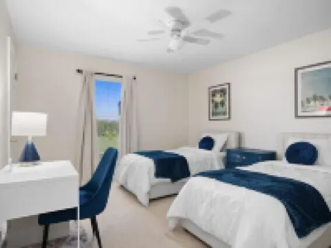 Feel @ Home Ft Myers | 3bd | 2bh | POOL | sleeps 8
