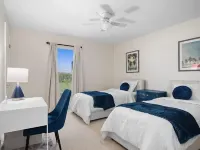 Feel @ Home Ft Myers | 3bd | 2bh | POOL | sleeps 8