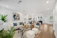 Charming 3-bedroom house in Sierra Madre with AC, WiFi