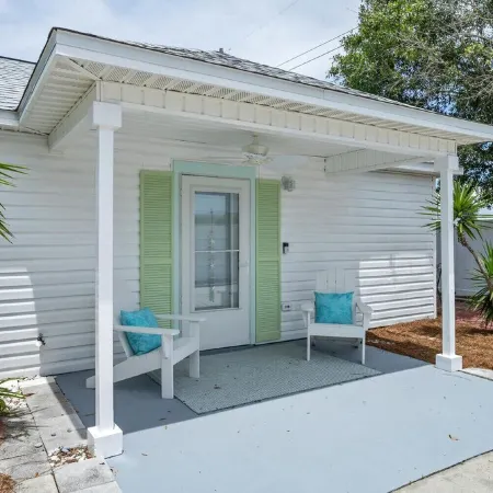 Private Pool! 3 Blks to Beach Access! West Destin, Next to the Henderson!