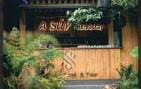 Homestay A Súy -View Hồ Tà Đùng Hotels near Cây đa khổng lồ