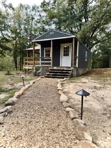 Hickory Cabin @ Little River Hideout - Cozy tiny home right on Little River