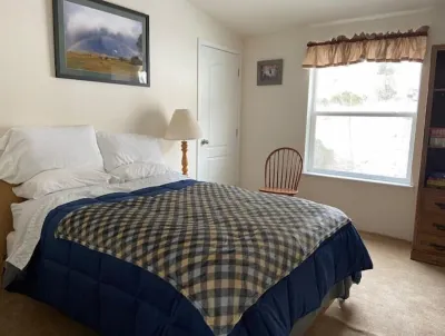 Yellowstone Valley Buffalo Jump Hotels near Chico Hot Springs
