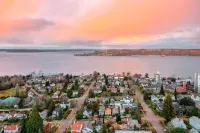 Beautiful home in North Tacoma historical district - Kitchens